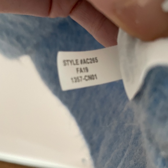 J. Crew Fuzzy Alpaca Sweater Size Medium Blue - Picture 4 of 5